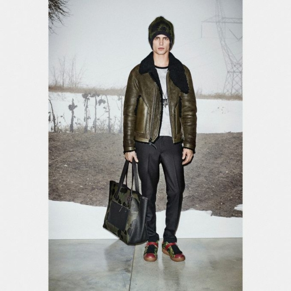 COACH Shearling B3 Bomber Jacket Saddle - Picture 3 of 11